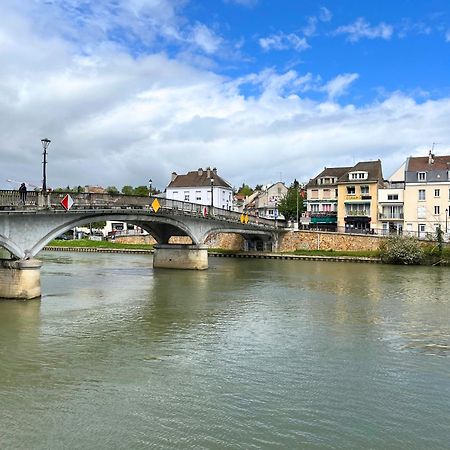 Sweethost - L'Amazone - T2 Proche Gare & Disneyland Lagny-sur-Marne Exterior photo